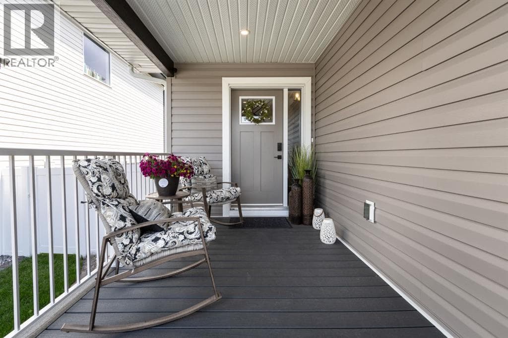 22 Napoleon Meadow Way — photo 4