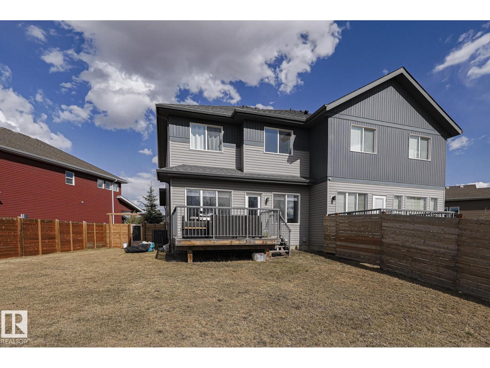 720 CHARLESWORTH WY SW — photo 3