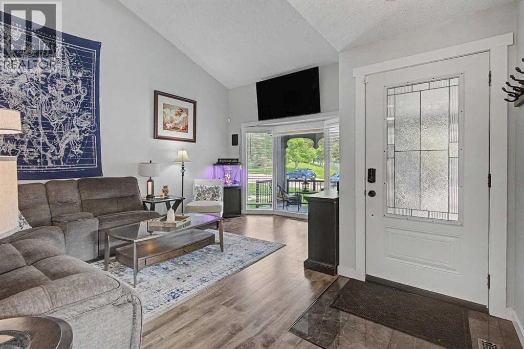304 Shawcliffe Circle SW — photo 4