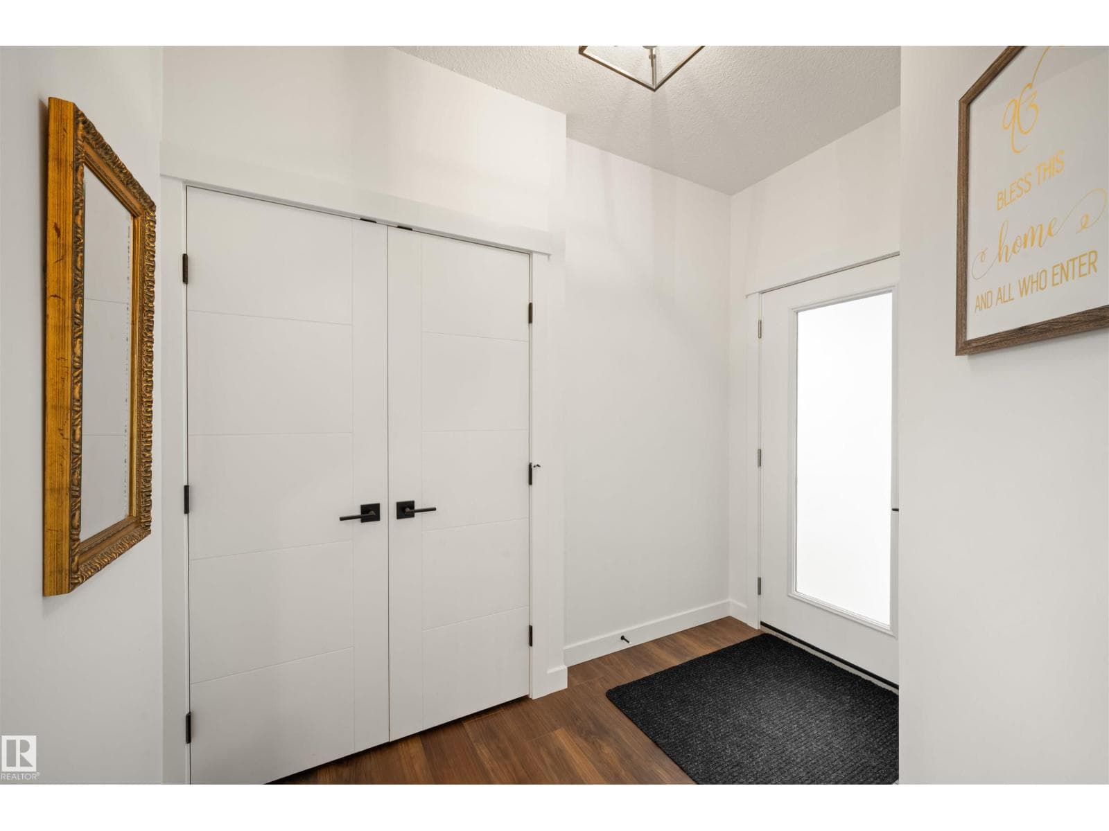 2742 COLLINS CR SW — photo 2