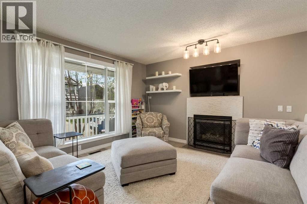 181 Tuscany Valley Green NW — photo 5