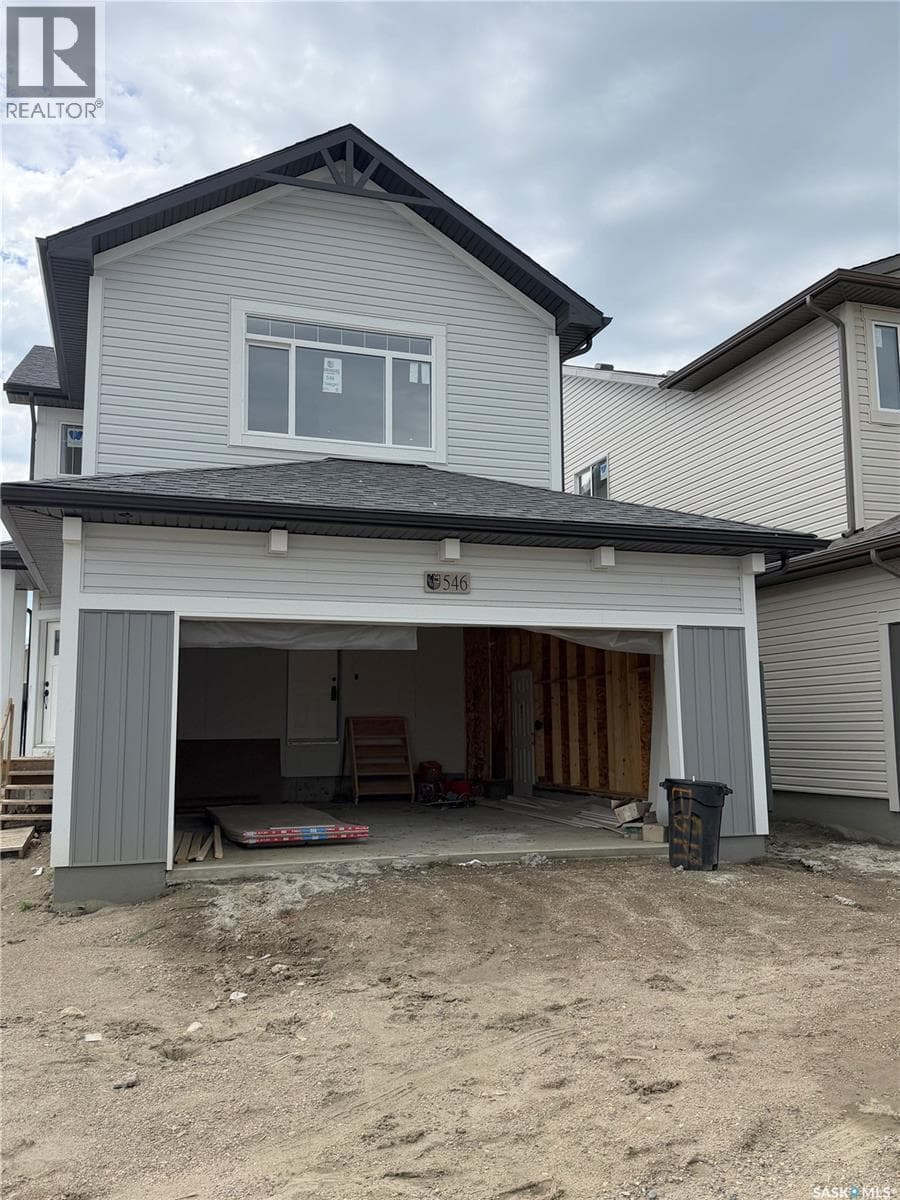 546 Traeger MANOR