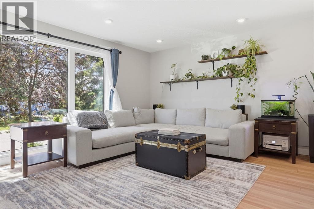 312 Penworth Way SE — photo 4