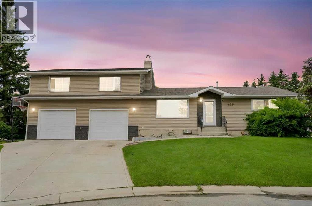 125 13 Avenue — photo 2
