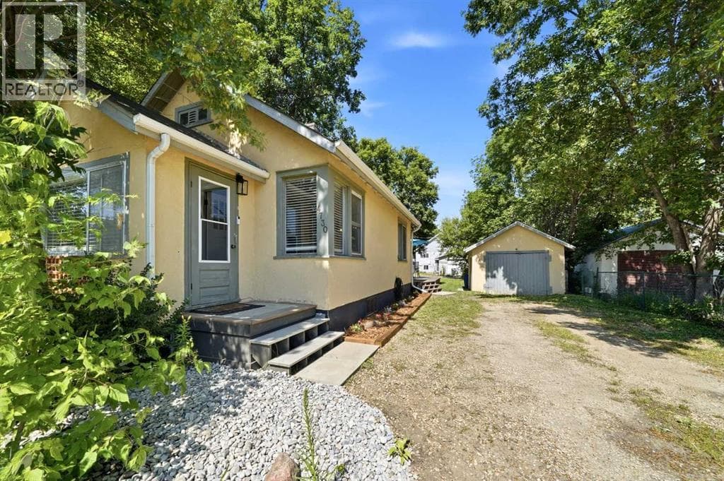4730 49 Avenue — photo 2