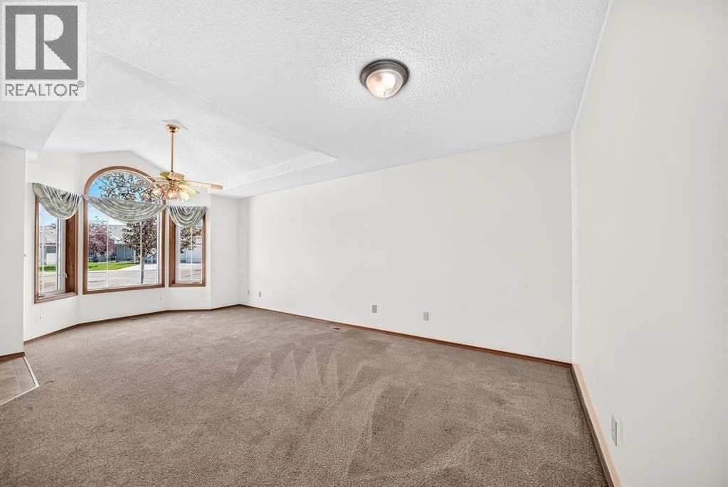 3 Parklane Place — photo 4