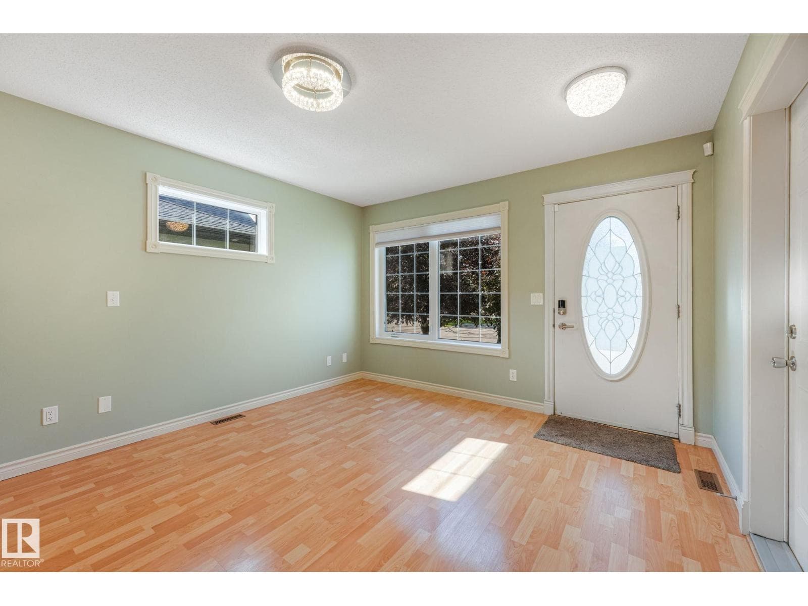 21 WILLOW WOOD CO — photo 3