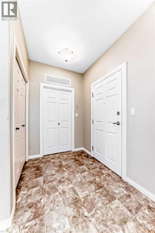 206, 69 Ironstone Drive — photo 3