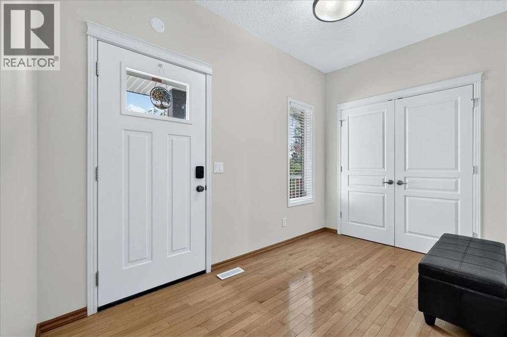 121 Springmere Road — photo 5