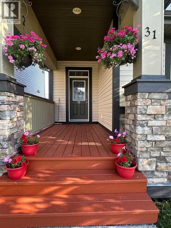 31 Skyview Springs Rise NE — photo 4