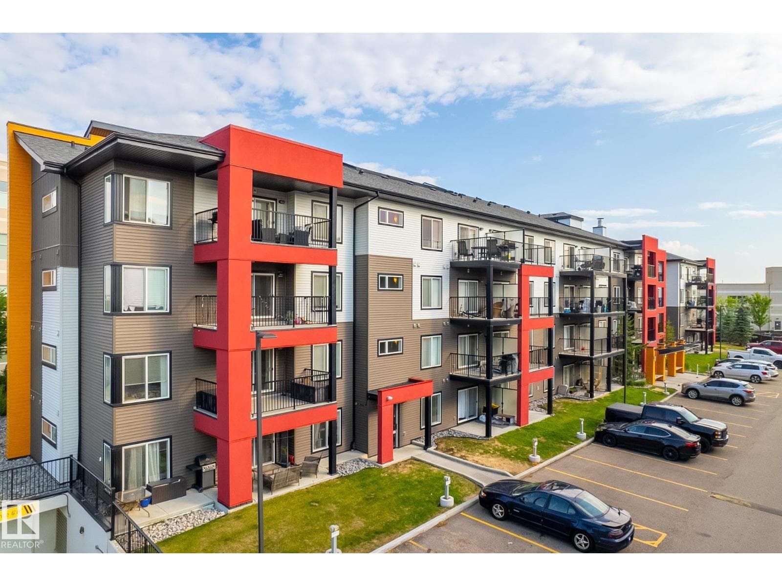 #112 340 WINDERMERE RD NW