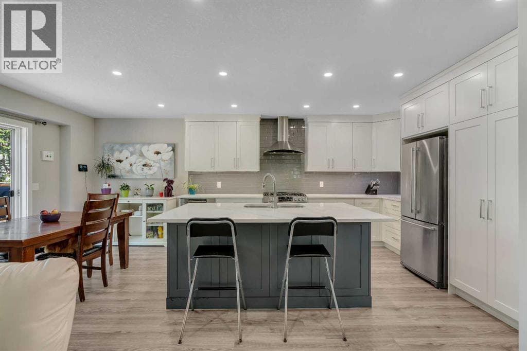 480 Douglas Glen Point SE — photo 2