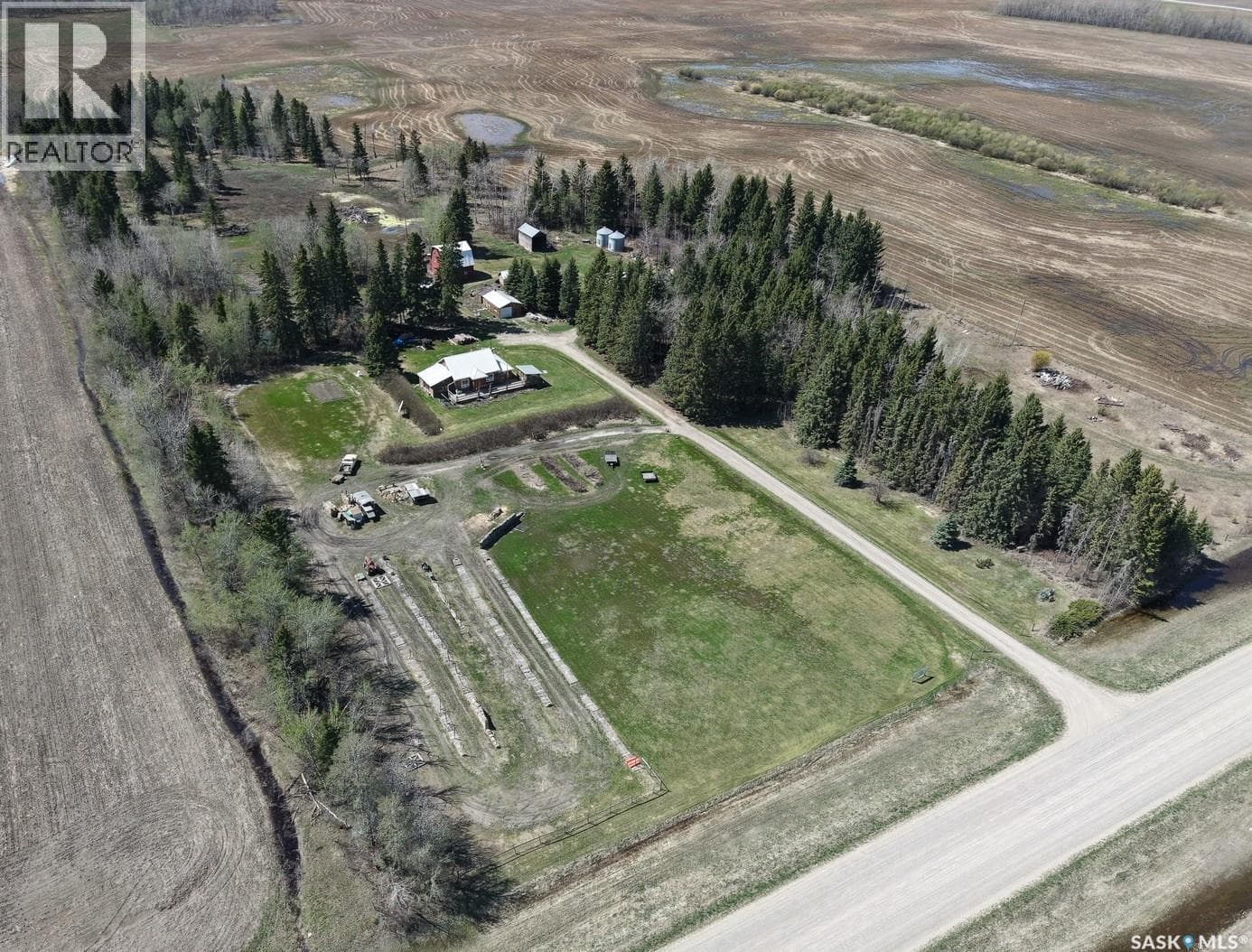 Choiceland acreage — photo 3