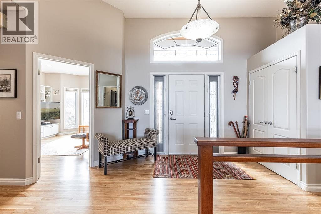 28 Chinook Place SW — photo 3