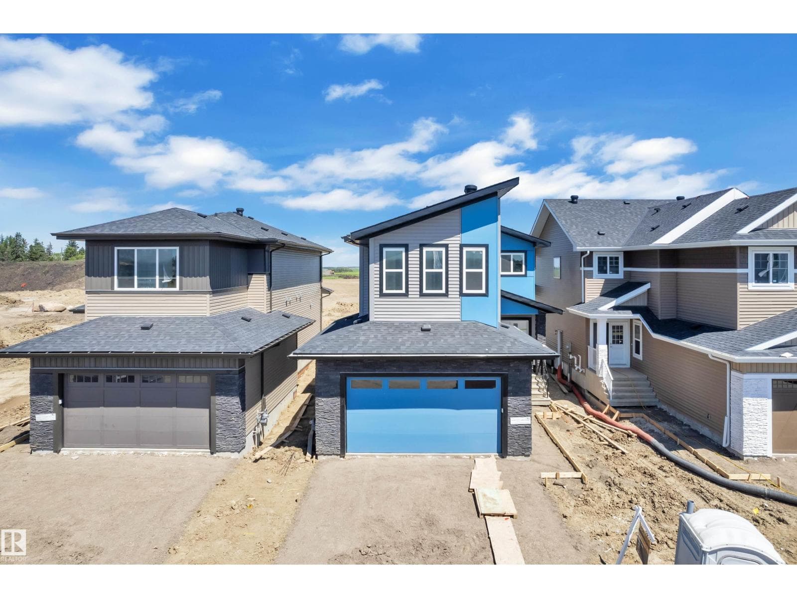 379 Linden LO