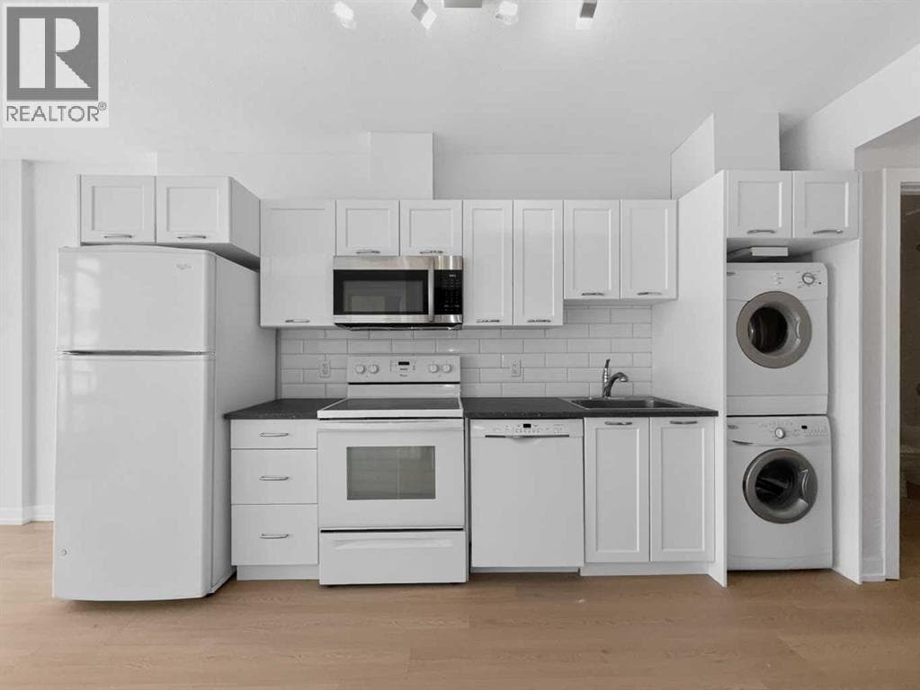 1103, 3830 Brentwood Road NW — photo 3