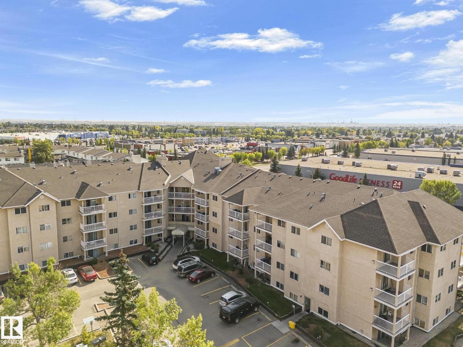 #414 4220 139 AV NW — photo 3