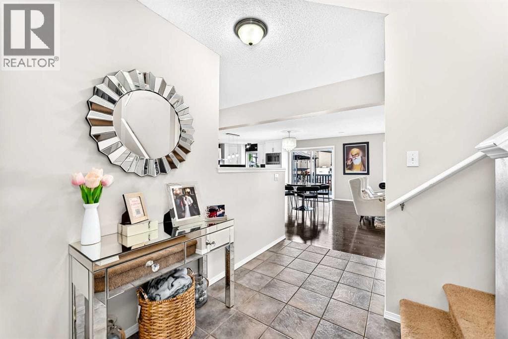 150 Springmere Drive — photo 3