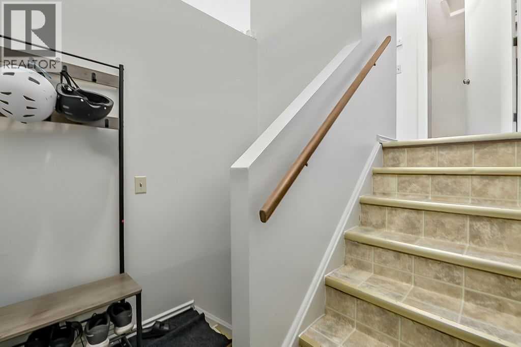 124 Bergen Road NW — photo 3