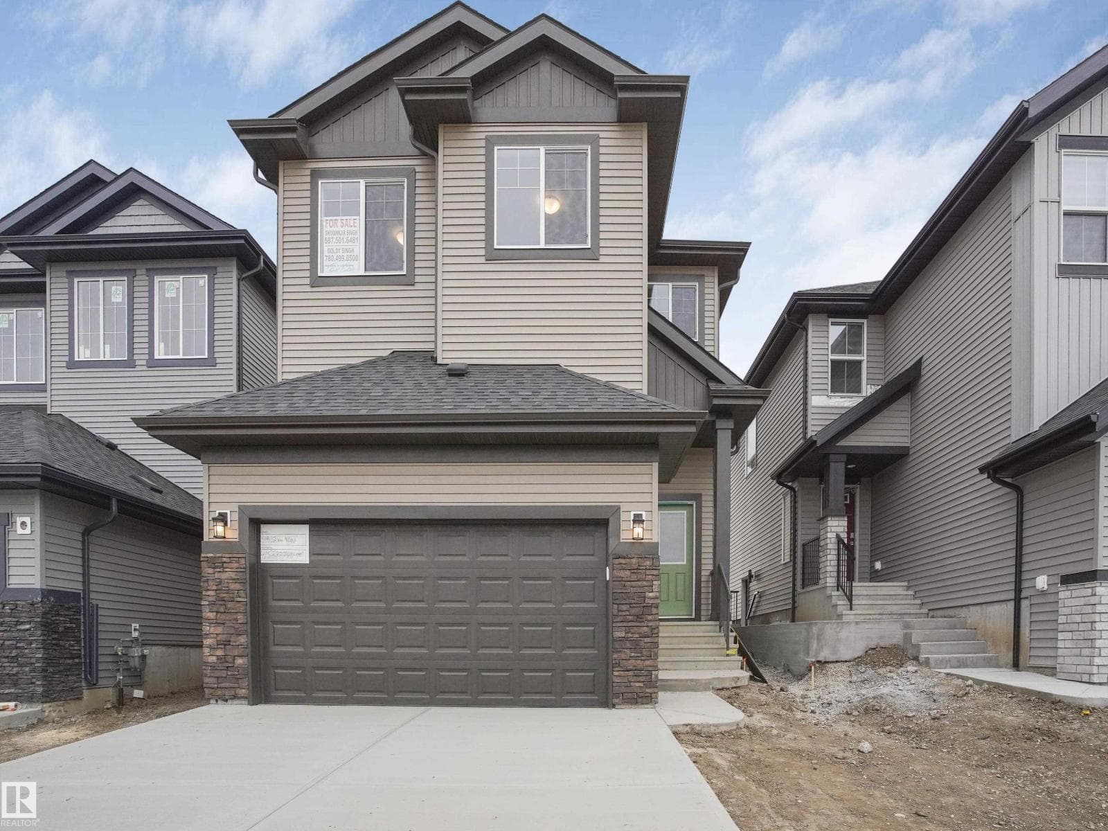 1519 12 AV NW