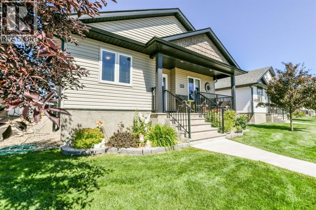 159 Chartwell Row SE — photo 3