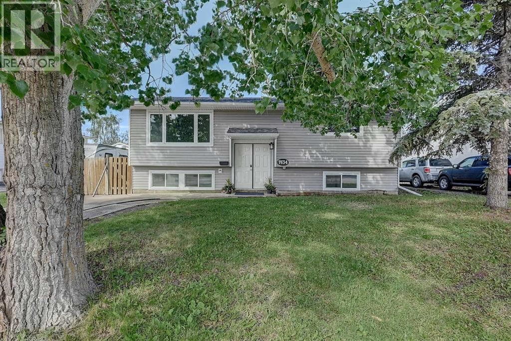 7634 Patterson Drive — photo 3