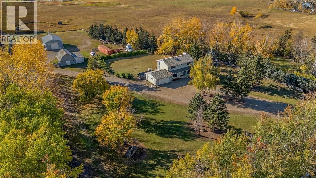 233081 Glenmore View Road — photo 5