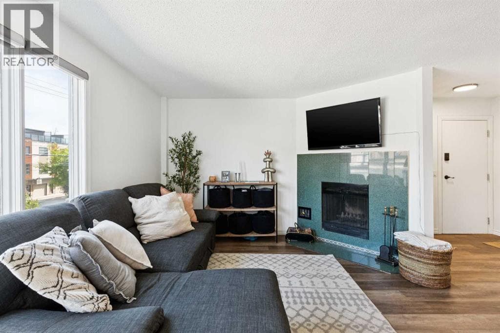 5, 1606 34 Avenue SW — photo 5