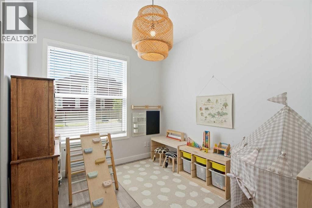 406 Masters Road SE — photo 5