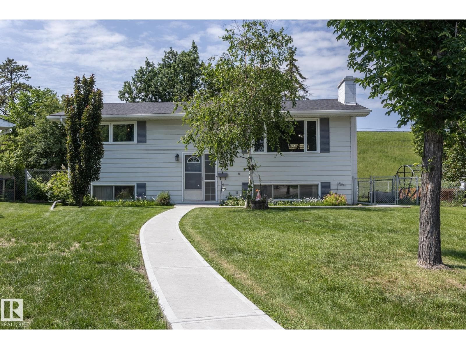 4302 53 ST