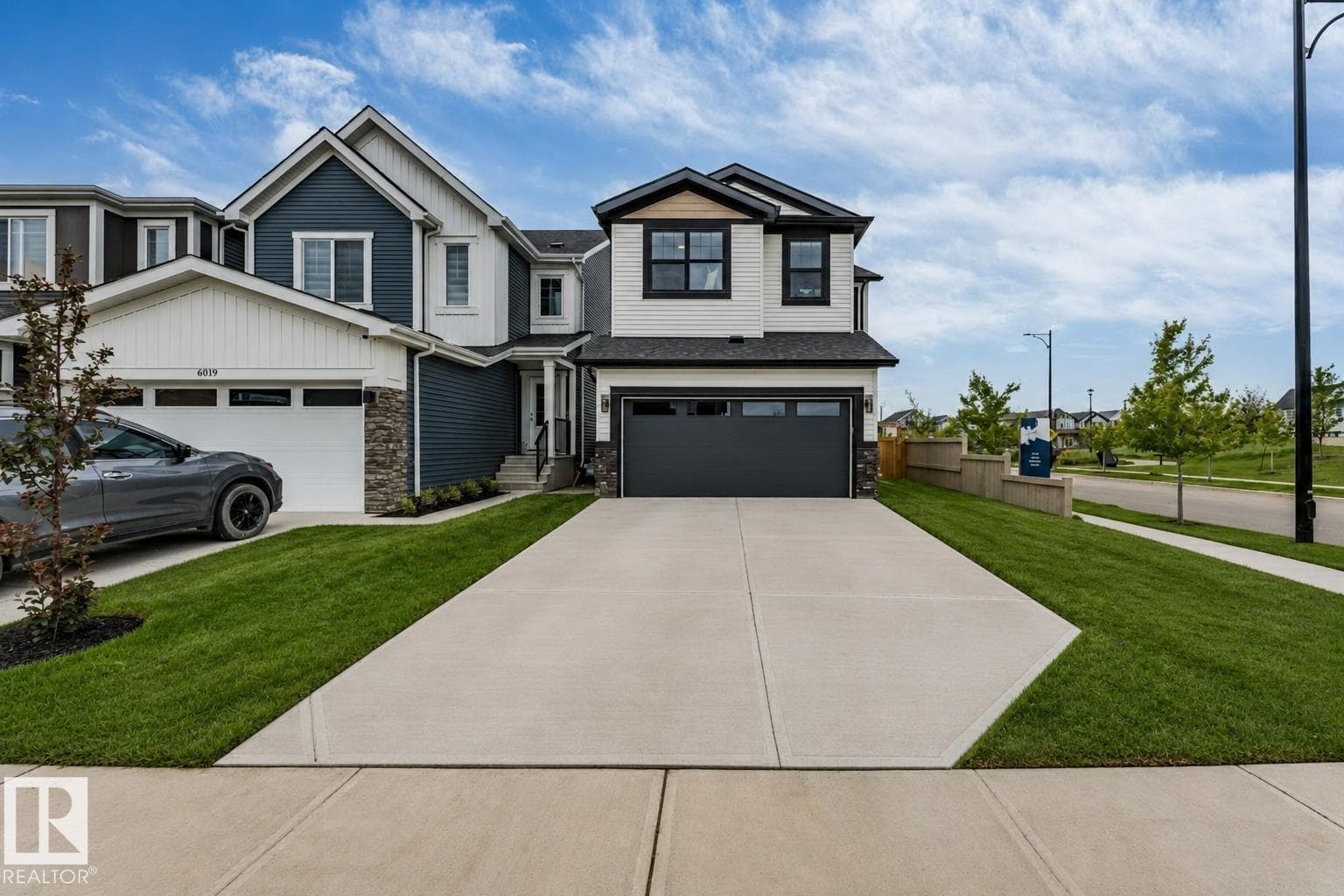 6921 54 AV — photo 2