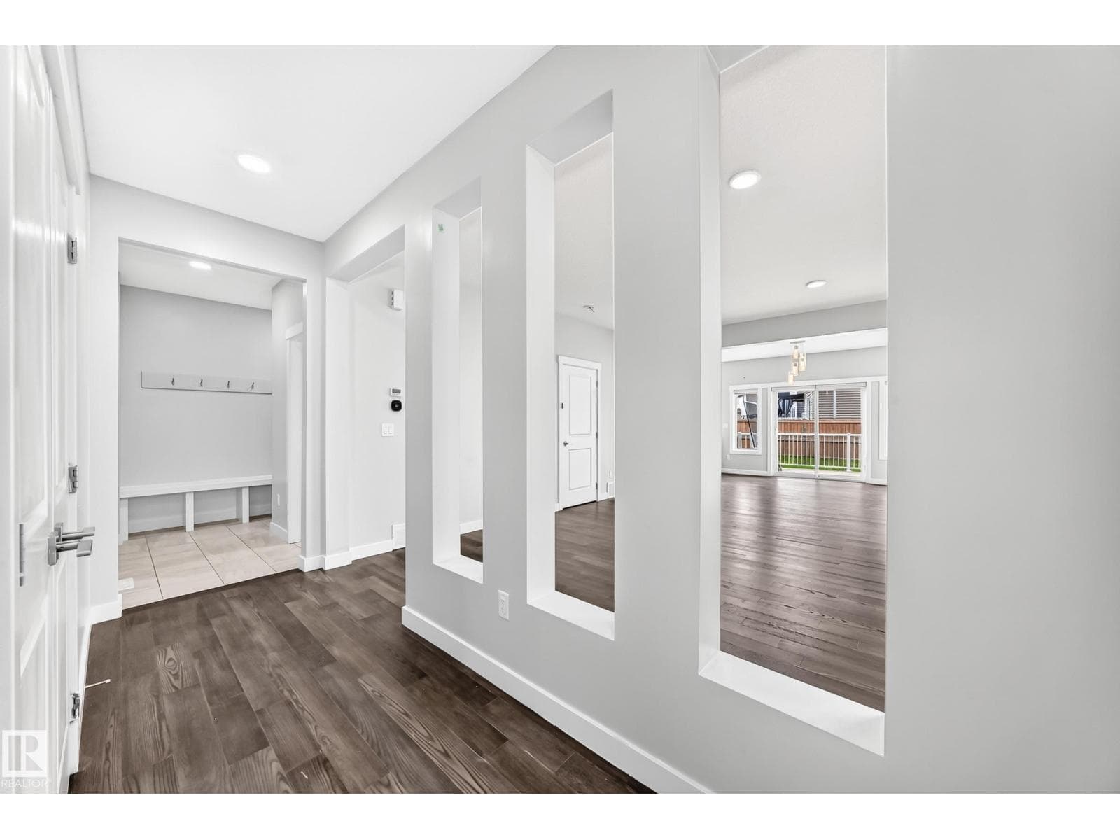 2265 57 ST SW SW — photo 5