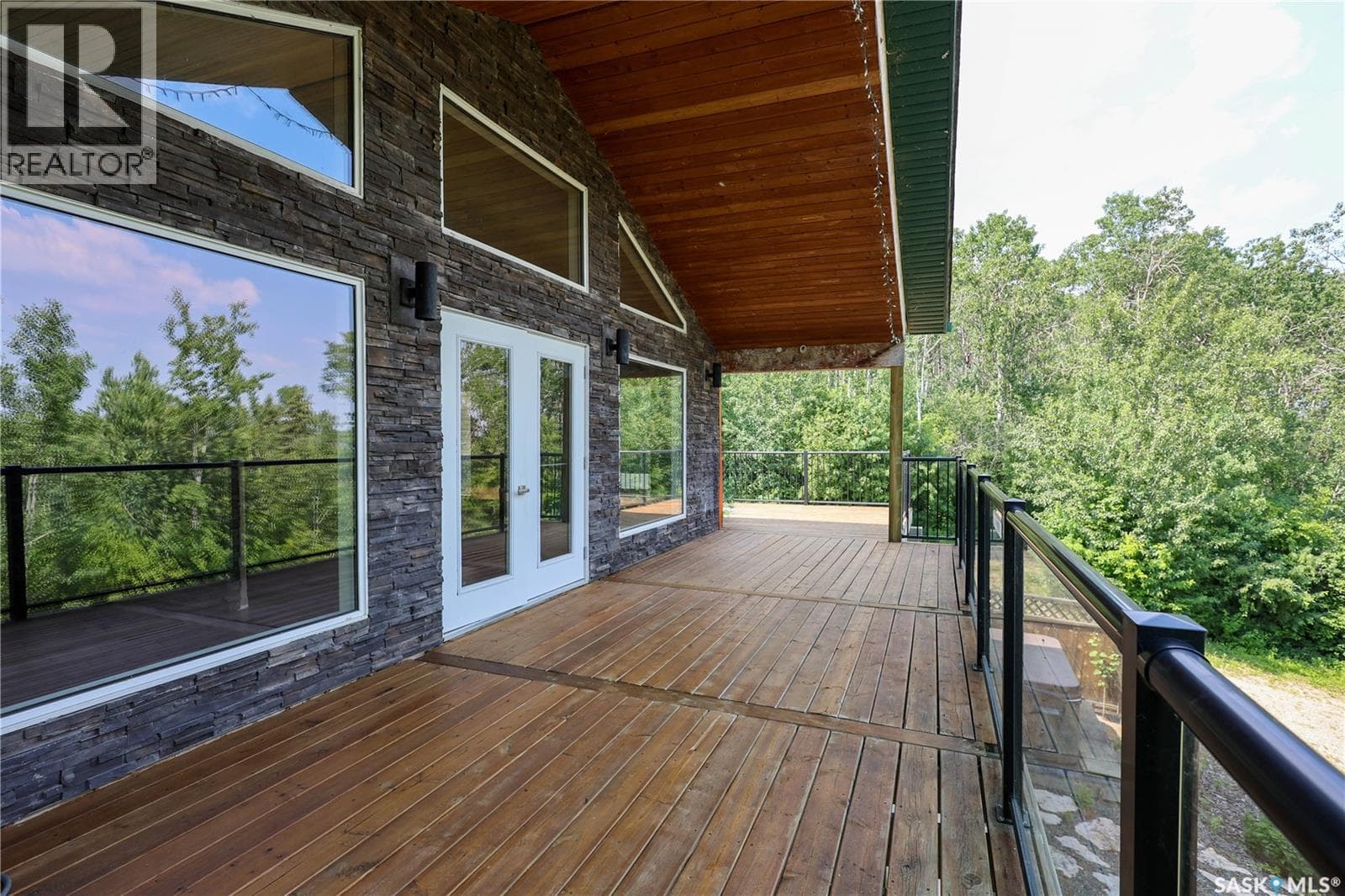 130 Carwin Park DRIVE — photo 5