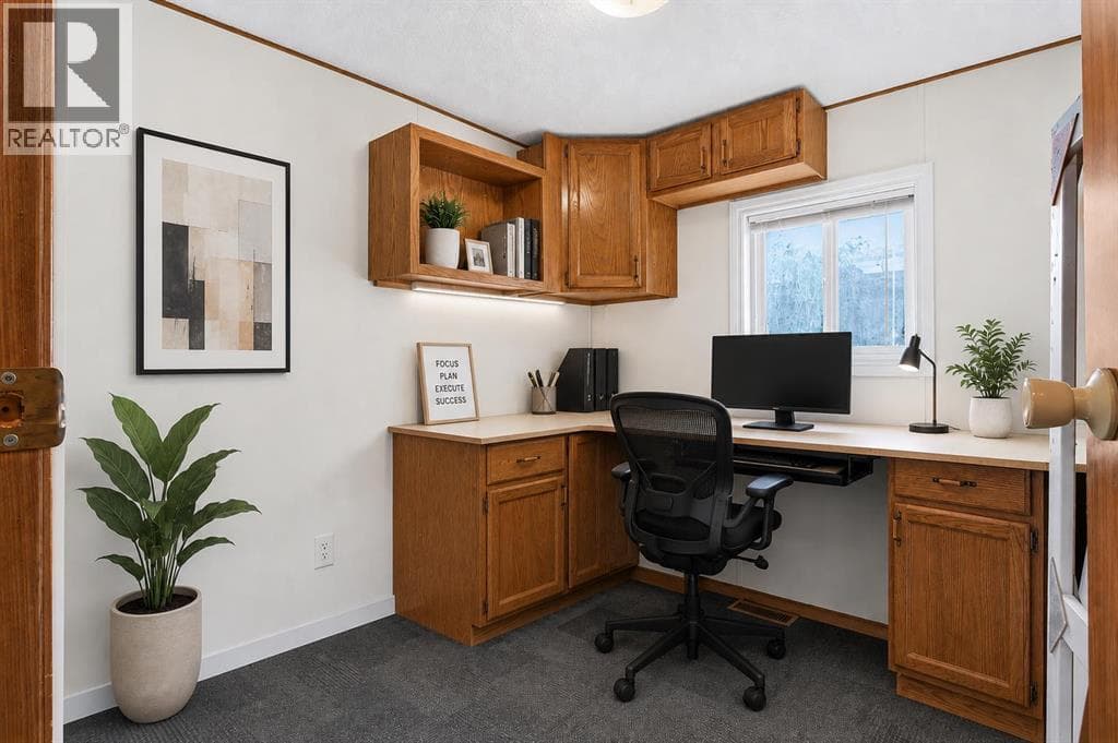 258, 99 Arbour Lake Road NW — photo 5