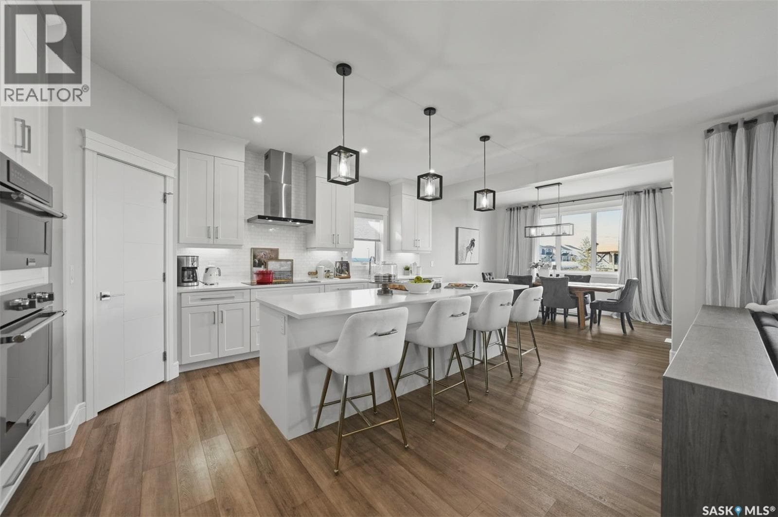 119 Woolf BEND — photo 3