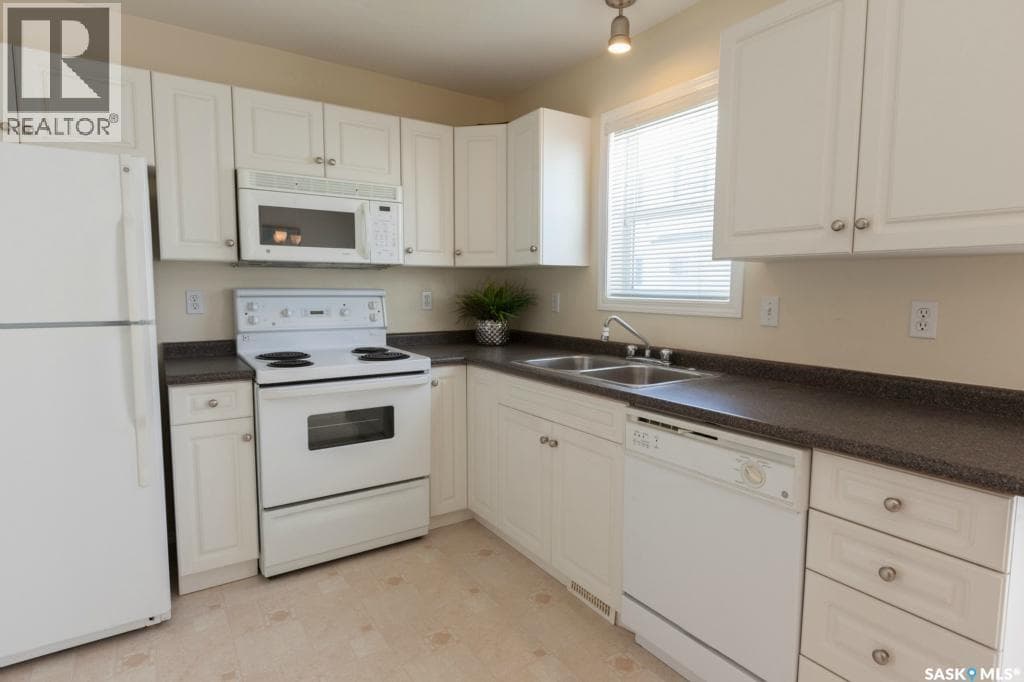 50 203 Herold TERRACE — photo 4