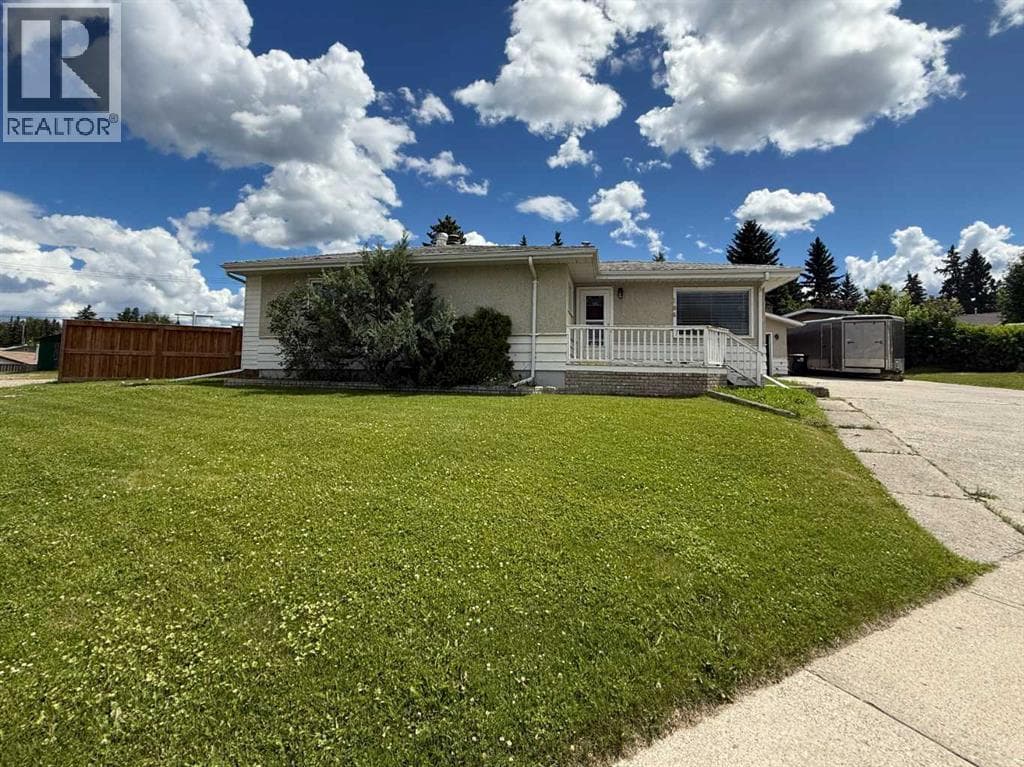 106 Sunwapta Drive
