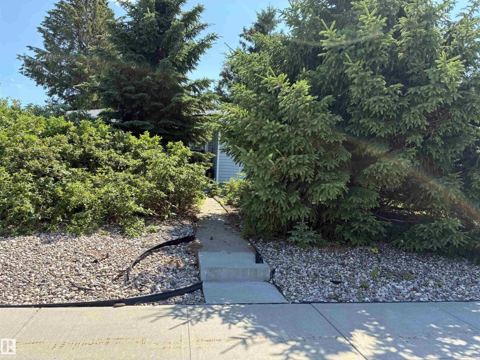 10931 134A AV NW — photo 5