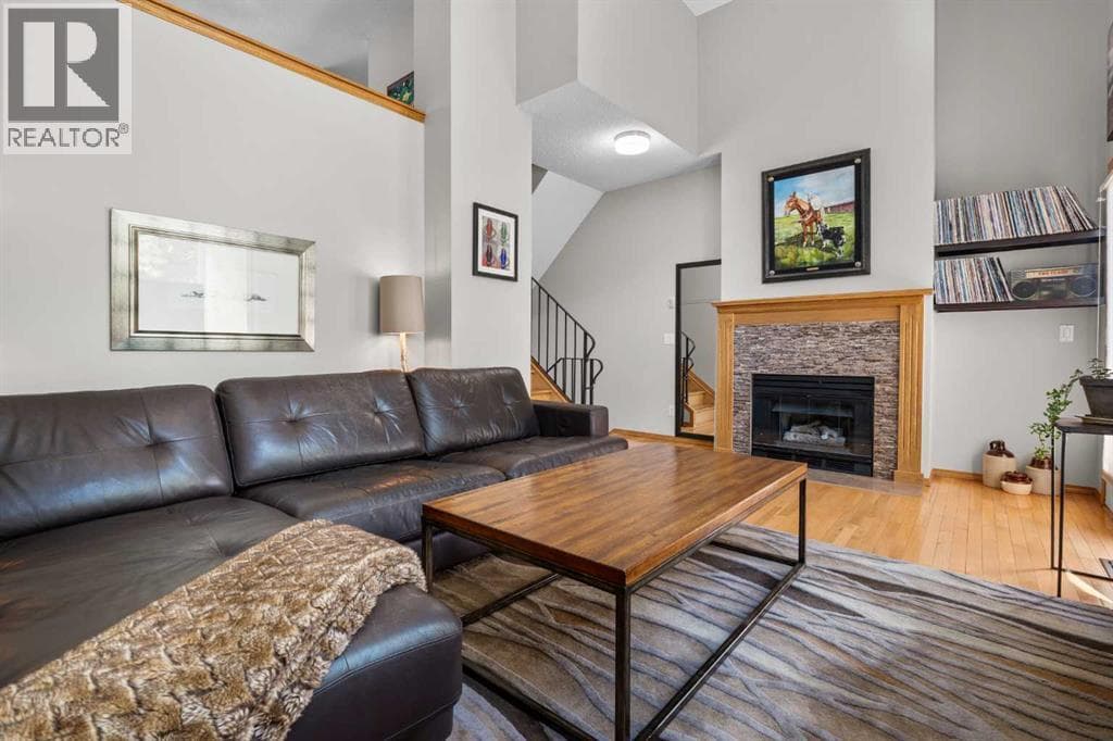 17 Glenbrook Villas SW — photo 3