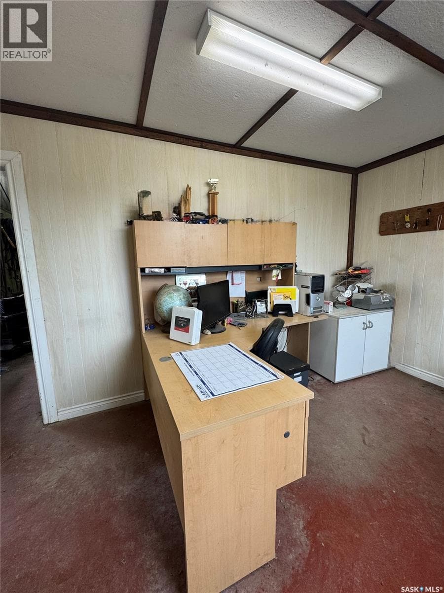 1124 Industrial DRIVE — photo 5