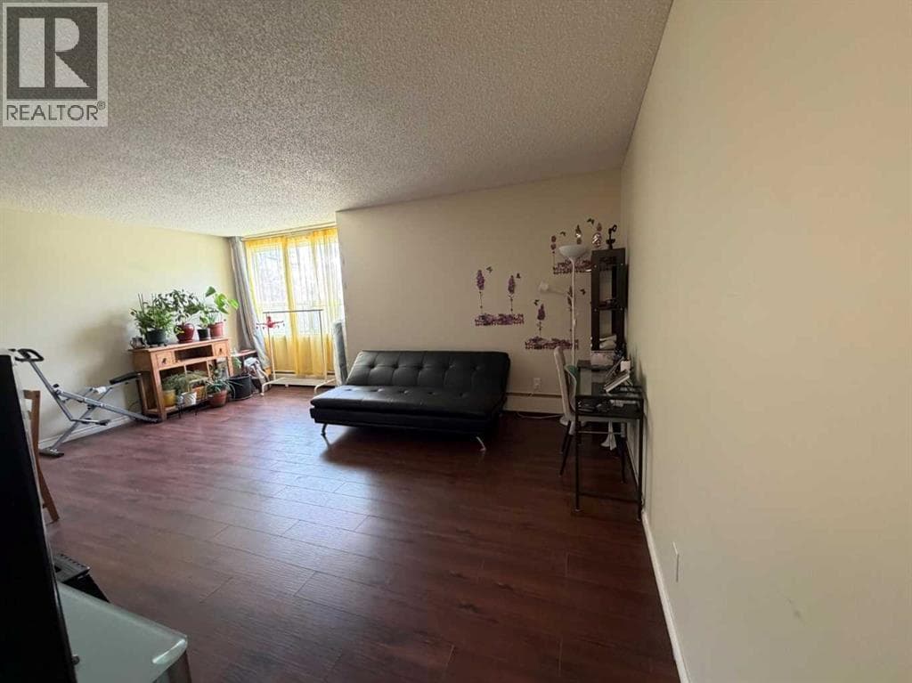 312, 111 Charles Avenue — photo 5