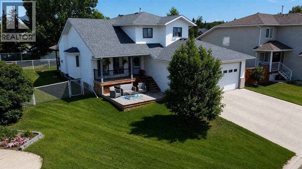 804 Cherry Crescent