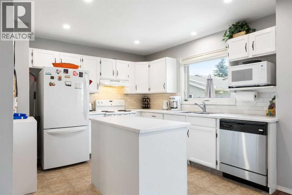 95 Riverbrook Road SE — photo 3