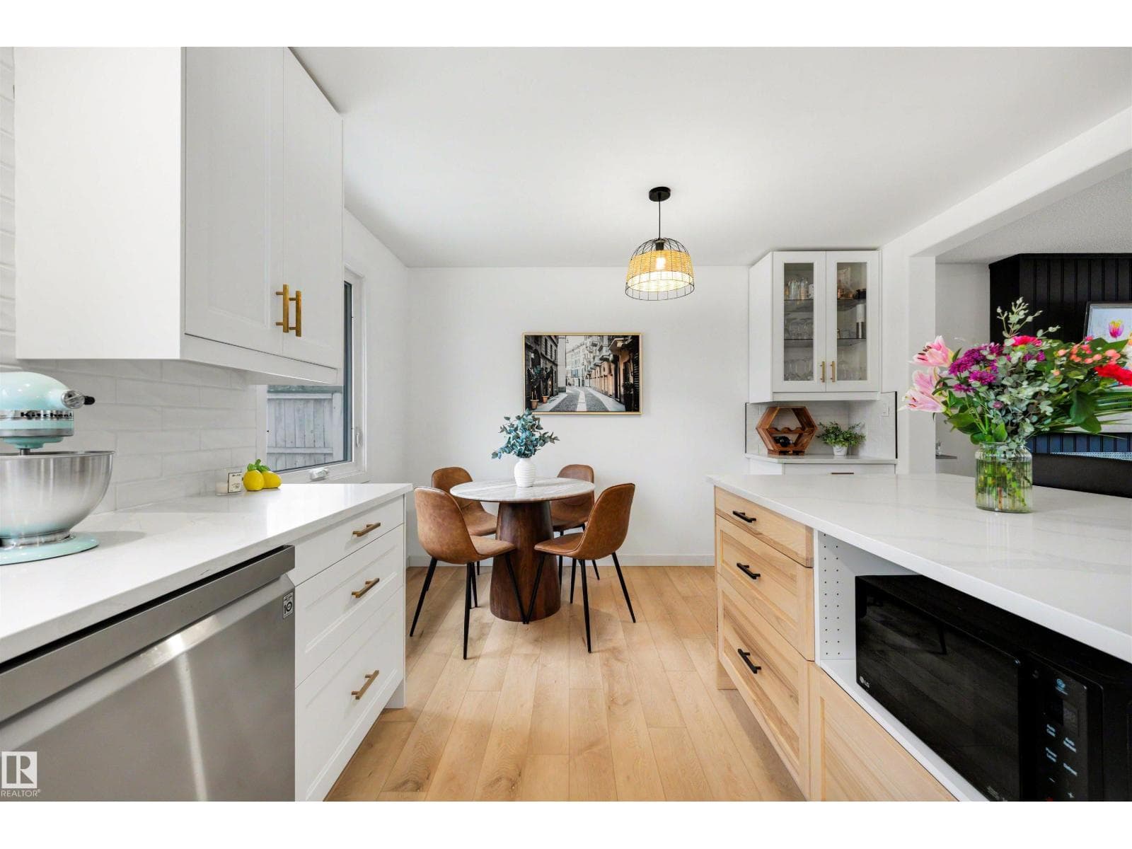 9 HUMMINGBIRD RD — photo 4