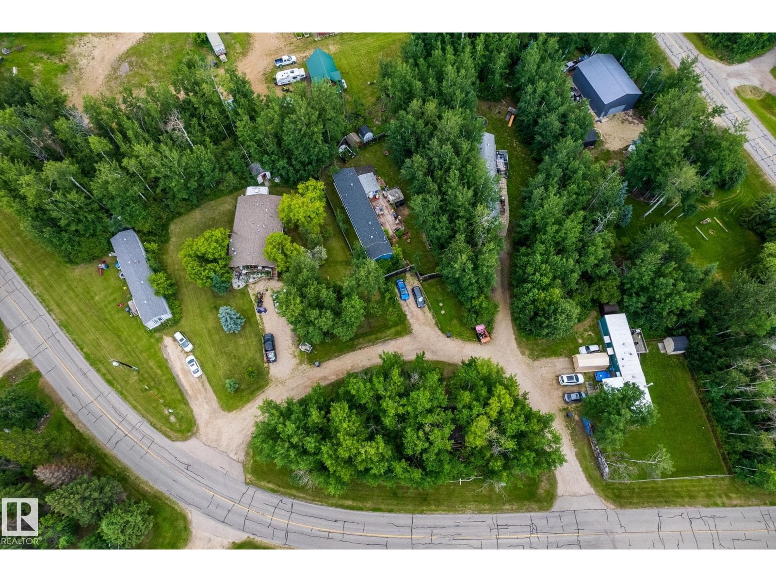 54500 LAC STE ANNE TR — photo 4