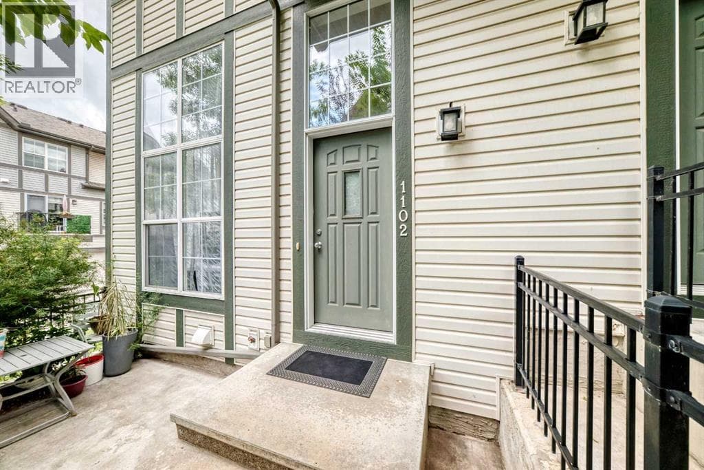 1102 Cranford Court SE — photo 3