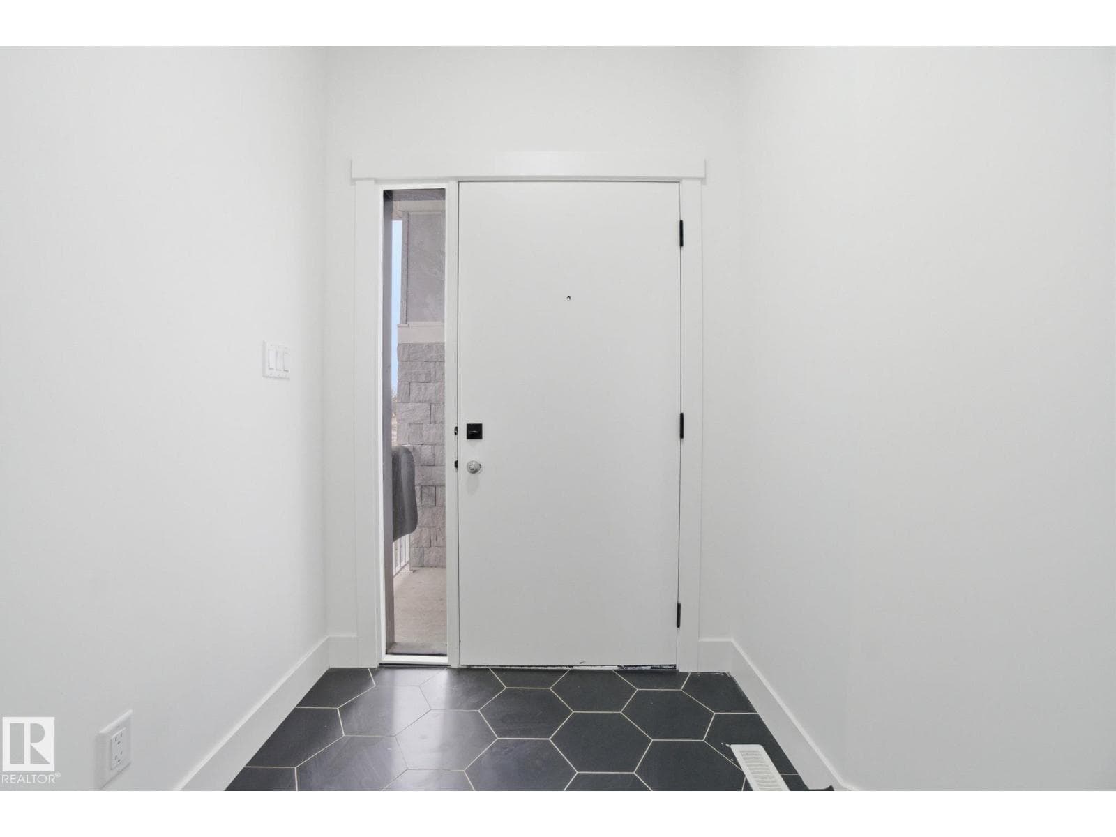 3311 Chernowski WY SW — photo 4