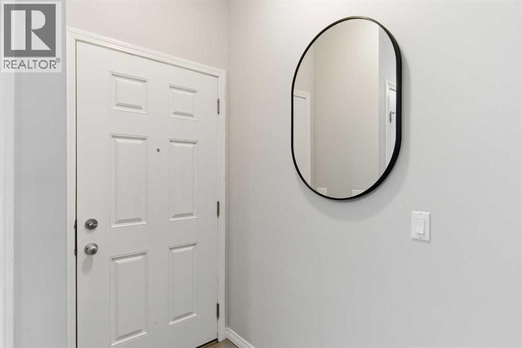 317 Sandford Place NW — photo 2