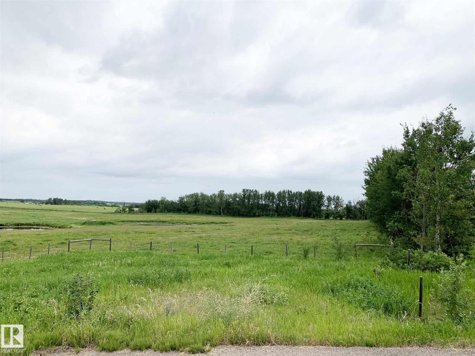 3 61030 Rge Rd 461