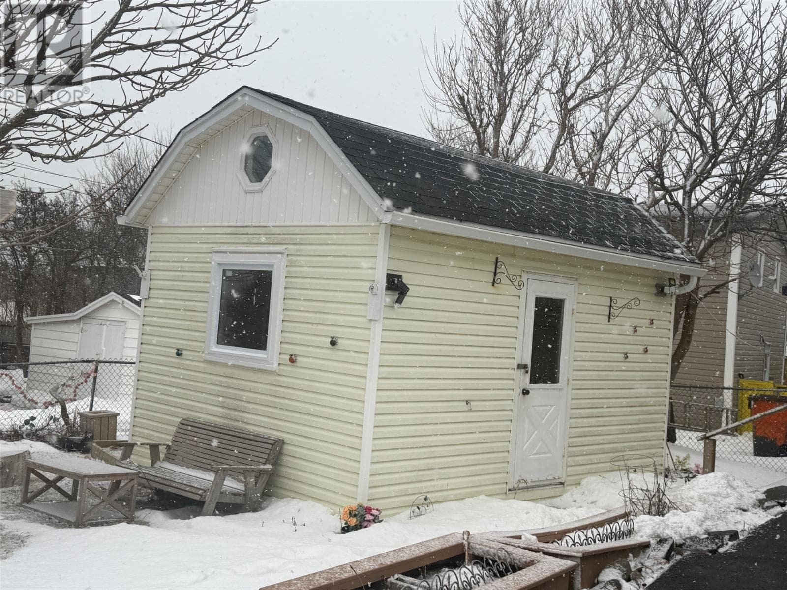 28-30 Bunkerhill Road photo 4